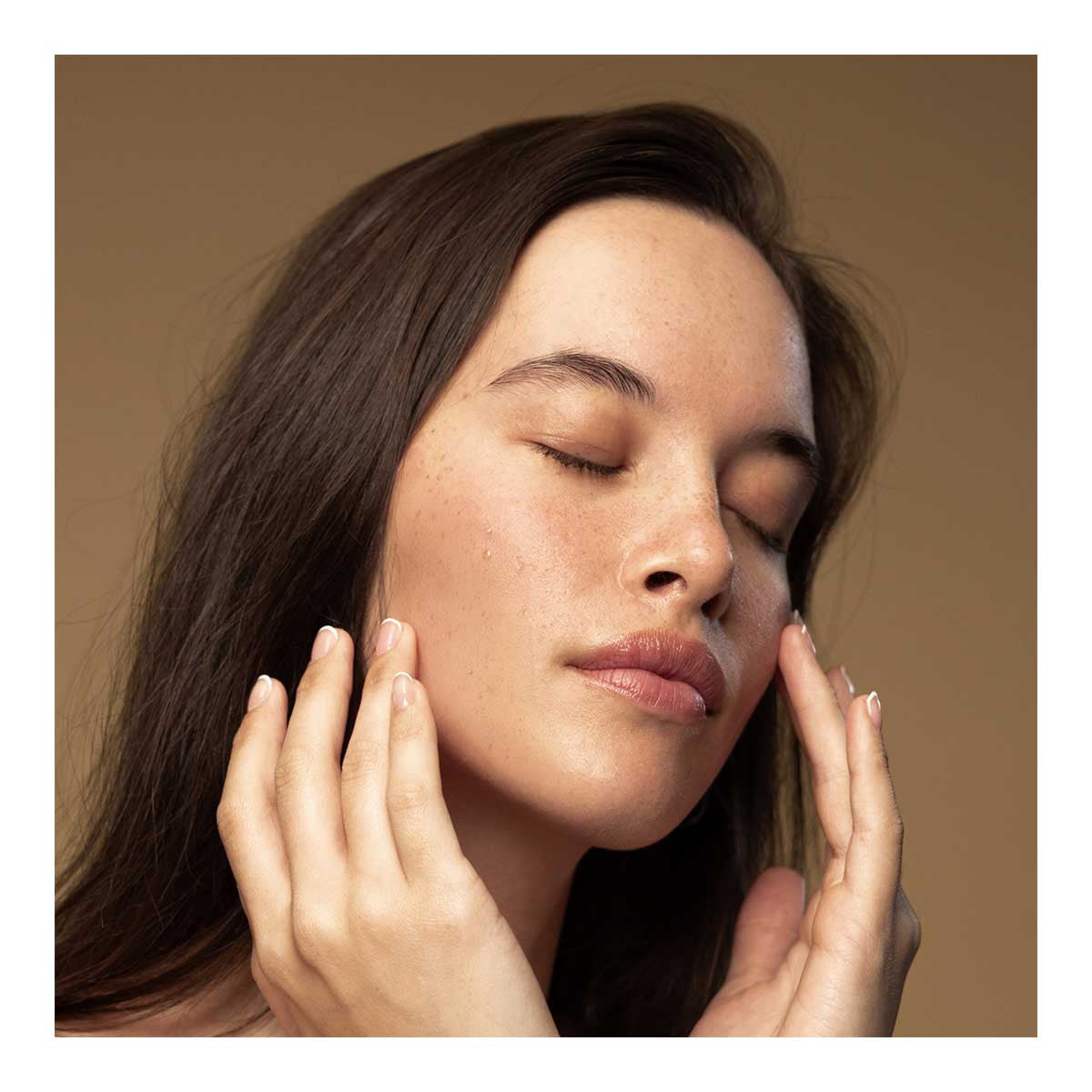 Antipodes Glory Vitamin C Triple-Action Glow Toner _3