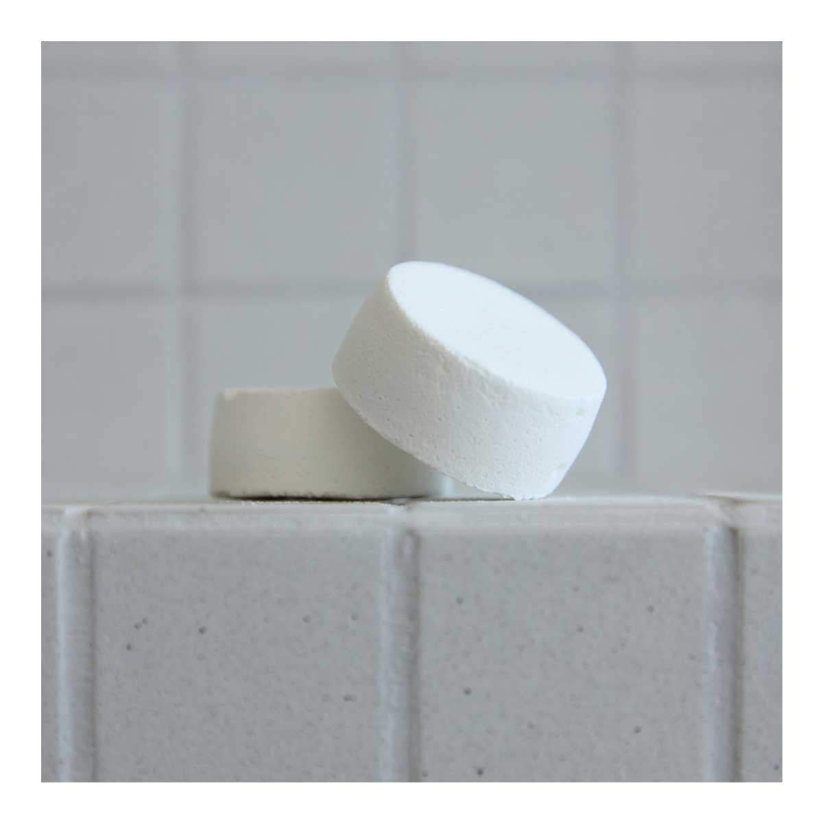 Dolphin Clinic Shower Steamer - Decongestant _4