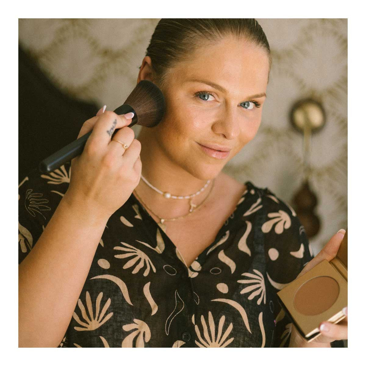 Eco By Sonya Bronzer _2