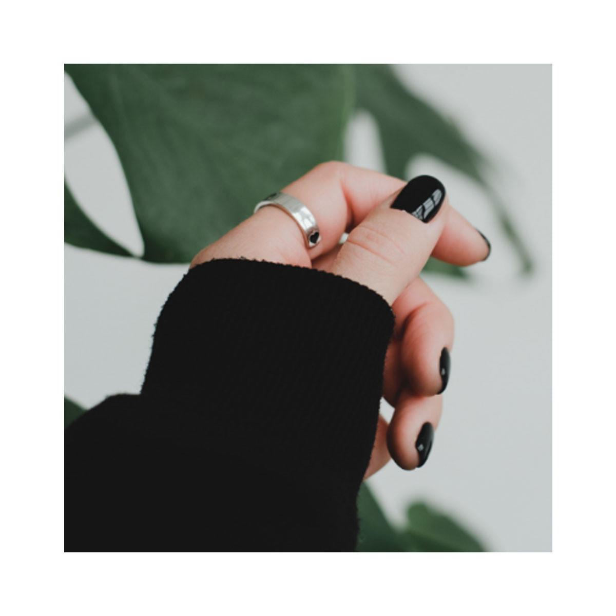 Hanami Nail Polish - Date with the Night_2