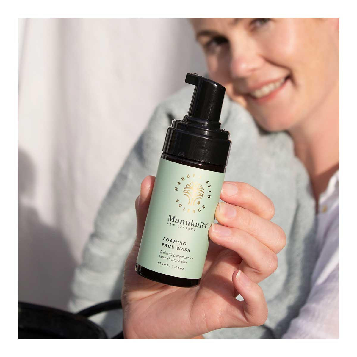 ManukaRx Foaming Face Wash_3